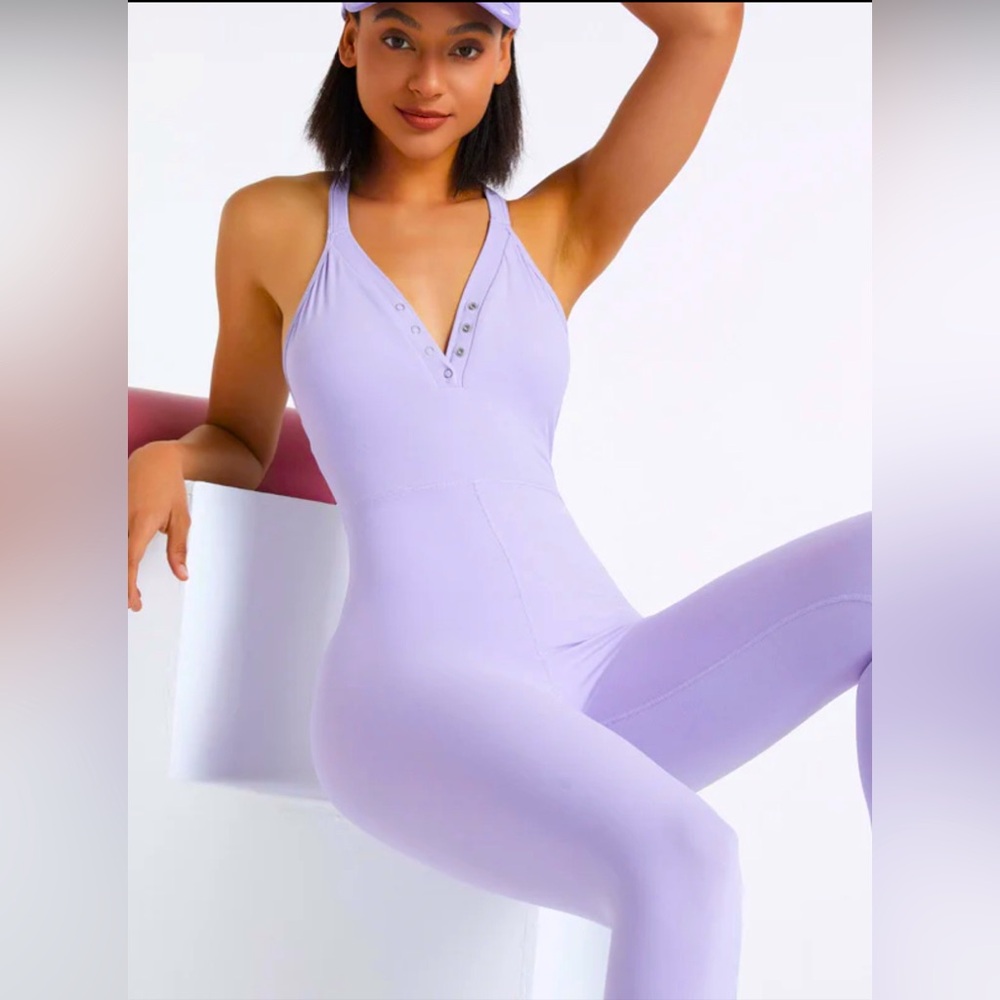 ZASUWA Female Cutout Deep V Collar Jumpsuit XS